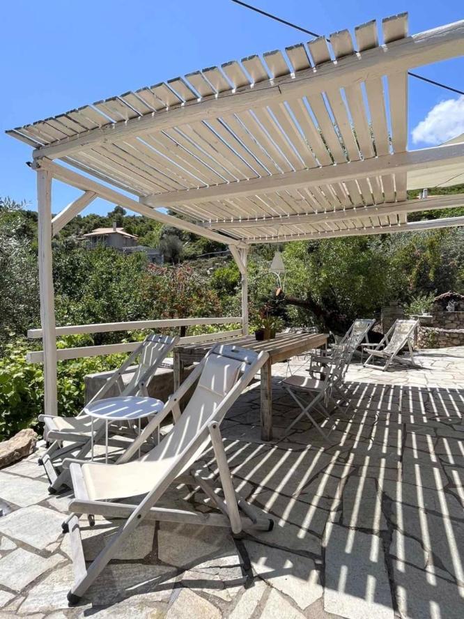 Lithea Villas And Studios By The Sea Agios Petros  Exterior photo