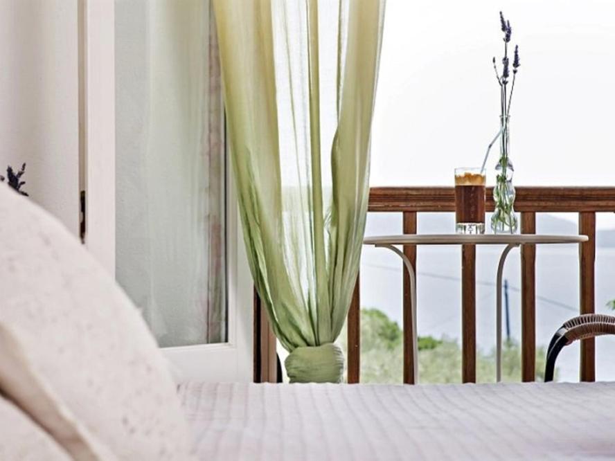 Lithea Villas And Studios By The Sea Agios Petros  Exterior photo