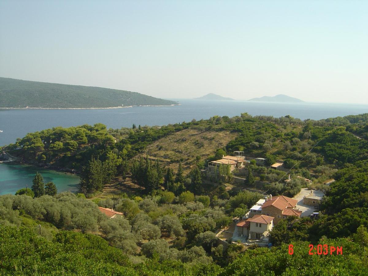 Lithea Villas And Studios By The Sea Agios Petros  Exterior photo
